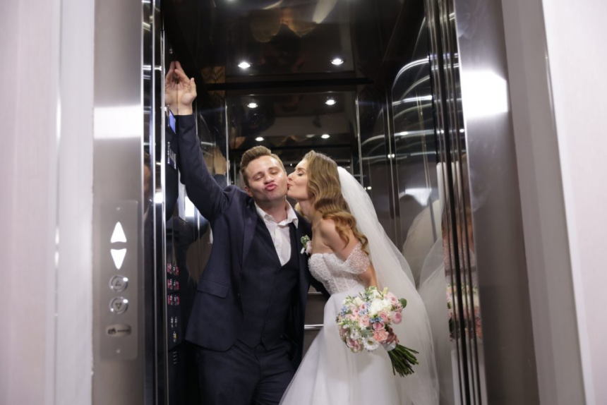 Таїсія Хвостова та Ярослав Шахторін на своєму щасливому весіллі.