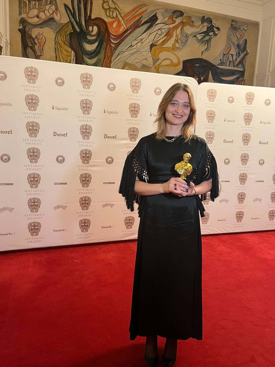 Рита Бурковская и фильм Видение бабочки получили почетную награду.