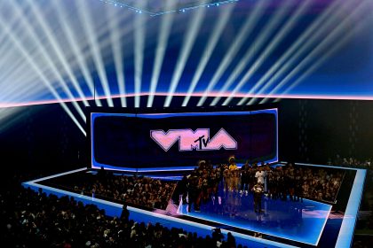Фешн-провал MTV VMA 2023: найгірші образи зірок на червоній доріжці