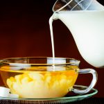 Вчені виявили тривожний зв'язок між чаєм з молоком і депресією