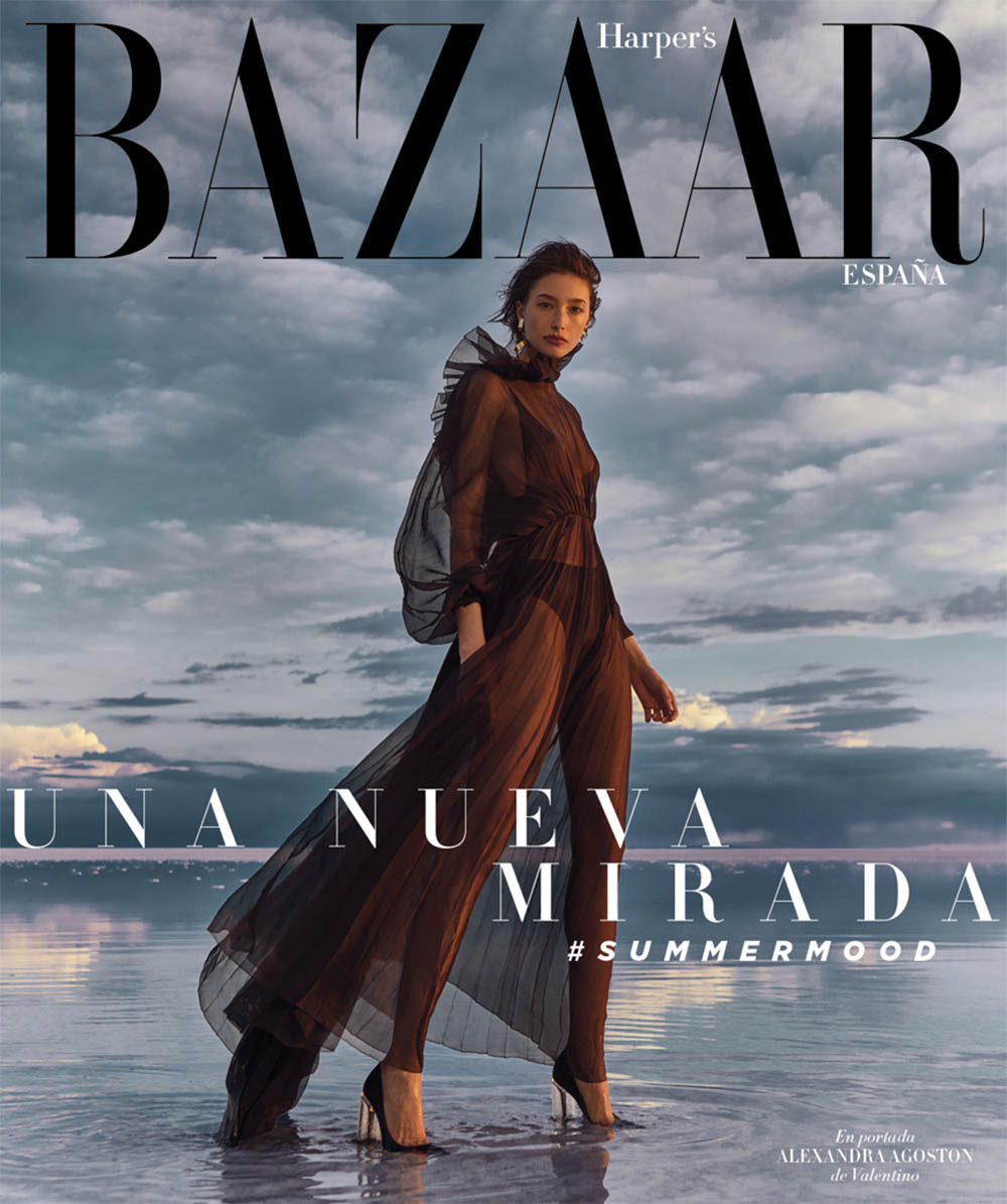 С Harper's Bazaar и Cosmopolitan в Украину возвращается эссенция элегантности и модной смелости.