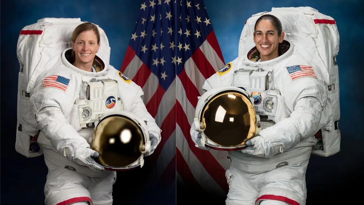 Астронавтки NASA Лорал О’Хара та Джасмін Могбелі
