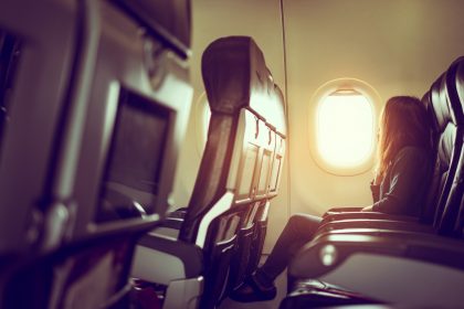 5 ваших невинних звичок у літаку, які ображають інших пасажирів