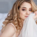 Як покращити стан волосся перед весіллям: просте керівництво