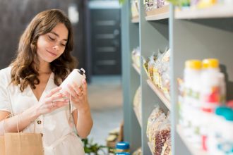 Чи повинні ви переходити на молочні продукти з низьким вмістом жиру?