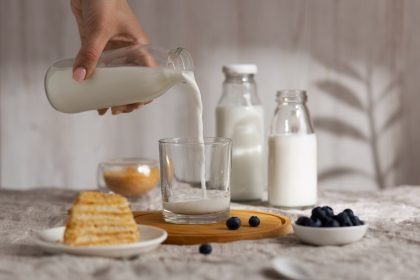 Найкраще немолочне молоко, яке потрібно пити для здоров'я кишківника