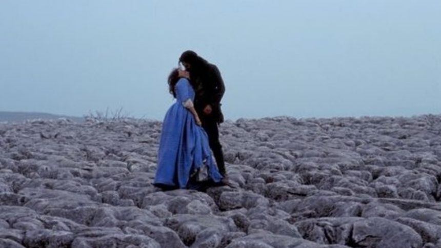 Кадр з фільму «Грозовий перевал»