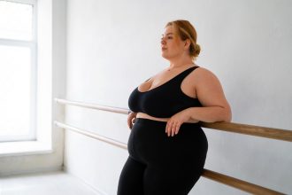 Новий рік – час худнути? Як впоратися з тиском, якщо у вас plus-size