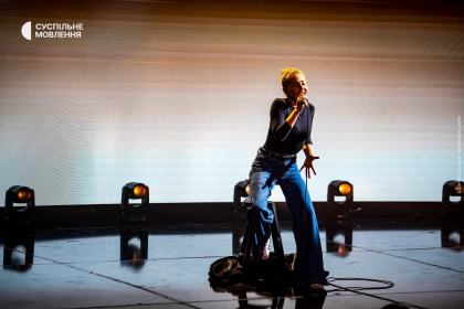 Тіна Кароль розкрила свою вразливість та майстерності, виступаючи без гриму в джинсах на нацвідборі Євробачення-2024