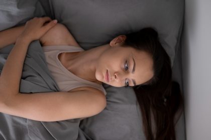 Не можете заснути через занепокоєння? 5 технік, які допоможуть вам розслабитися