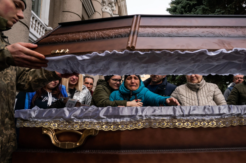 війна в Україні, похорон