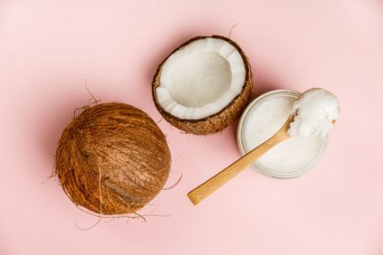 Як позбутися зморшок за допомогою кокосової олії: вичерпний посібник