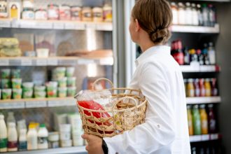 Чи повинні ви уникати продуктів, що містять понад 5 інгредієнтів?