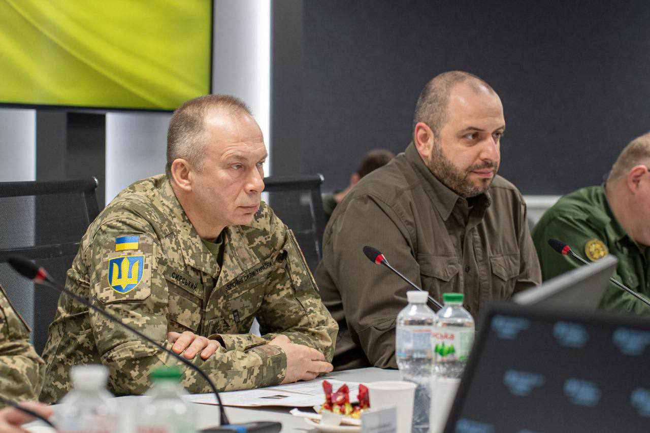 Хто Рустем Умєров за національністю: правда про походження міністра оборони України
