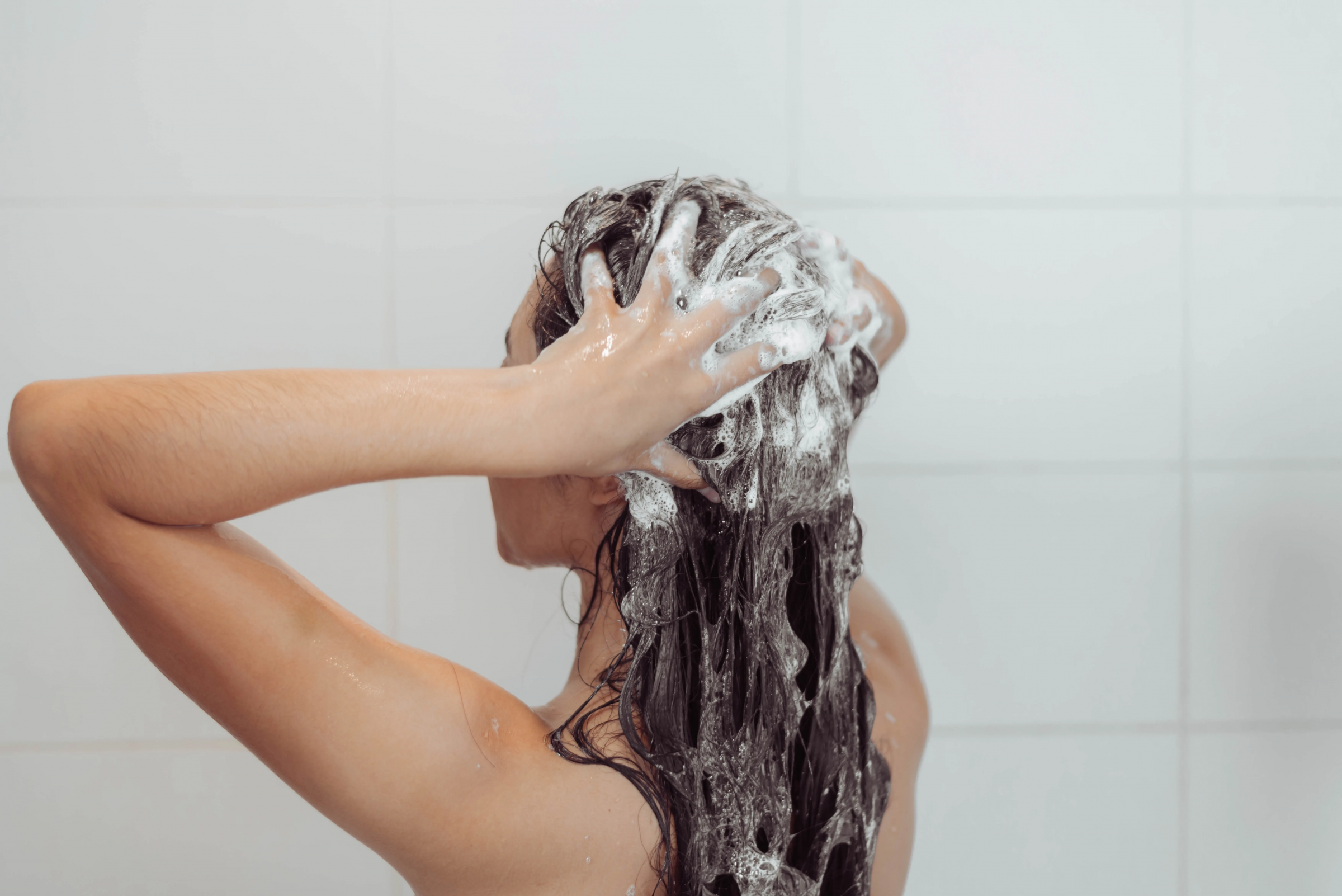 Аніта Луценко ділиться власним досвідом доглядом за волоссям.
