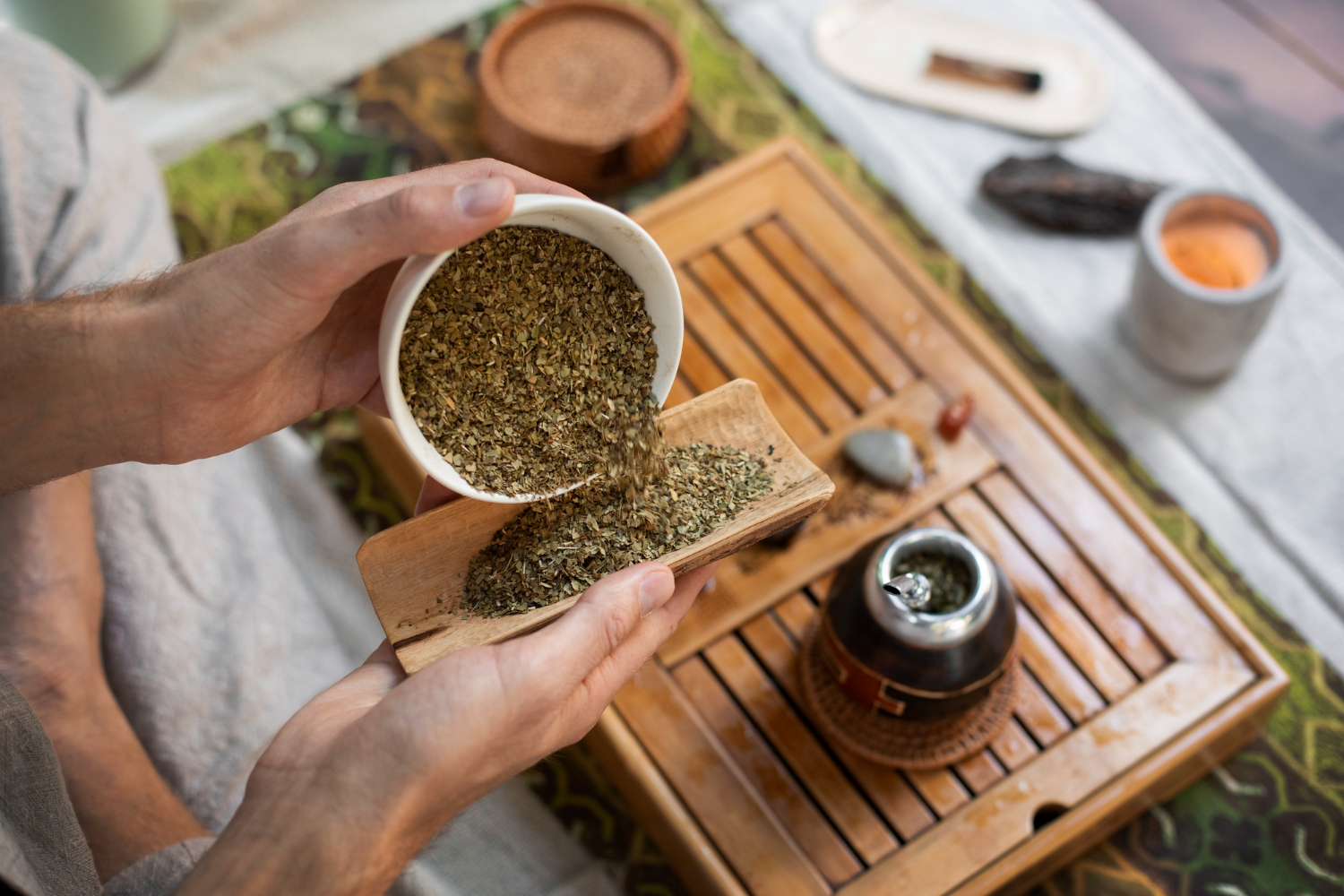 Зеленый чай ходзича: действительно ли он полезнее обычного?
