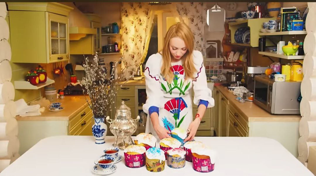 Оля Полякова поділилась рецептом найпухкішої паски