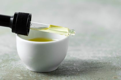 Чи допоможе рицинова олія скинути вагу? Відповідь дивує