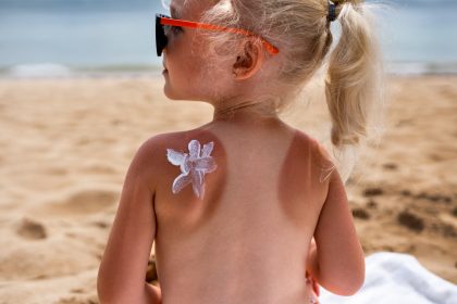 Безпека дітей на сонці: 5 порад, які необхідно знати батькам