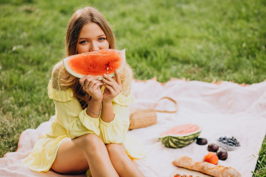 4 найкращі продукти, які потрібно їсти для здоров'я кишківника цього літа