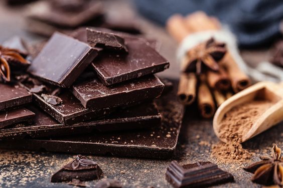 Кусочек шоколада способен улучшить настроение 
