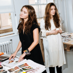 Українки Таня і Женя Постернак зняли рекламу для Hermès: в об’єктиві – нова колекція аксесуарів