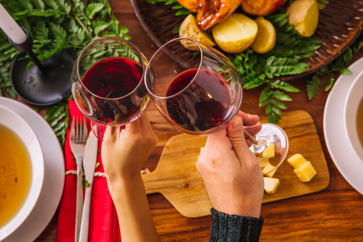 Чи покращує червоне вино здоров'я серця, чи це – роздутий міф?