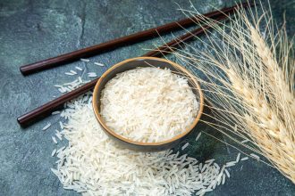Наскільки шкідливо не промивати рис перед приготуванням?