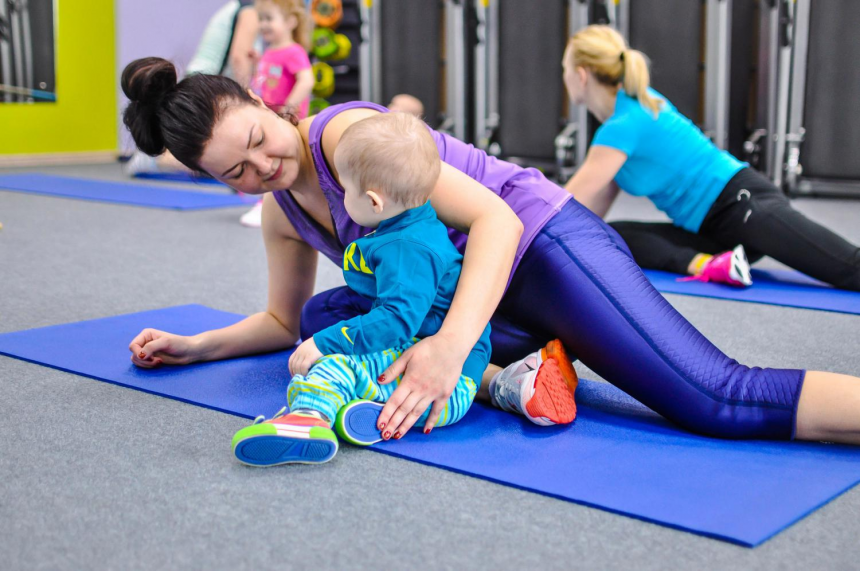 Фітнес-програма для зайнятих мам: як знайти час на тренування