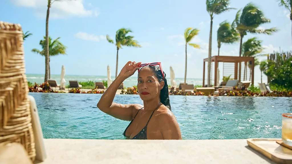 Tracy Ellis Ross travel