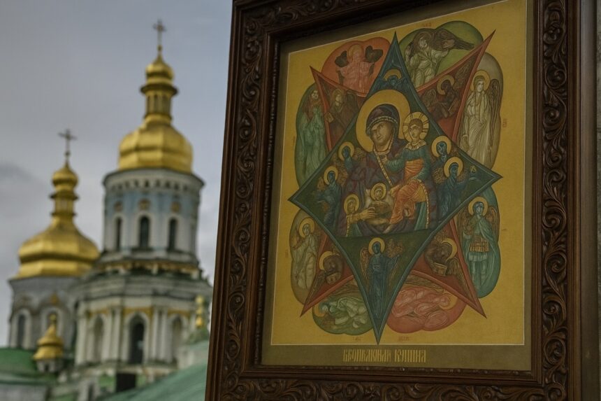 Ікона «Неопалима Купина» 4 вересня: історія, значення та молитви
