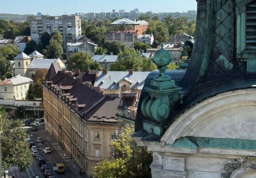 оглядовий майданчик у Львові, Бандери