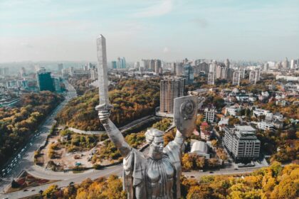 Прогноз погоди 2 вересня: туман на Заході, грози на Сході та спека до +32