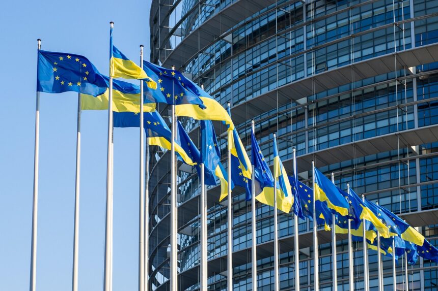 Воєнний стан в Україні продовжили на 90 днів: що це означає для громадян?
