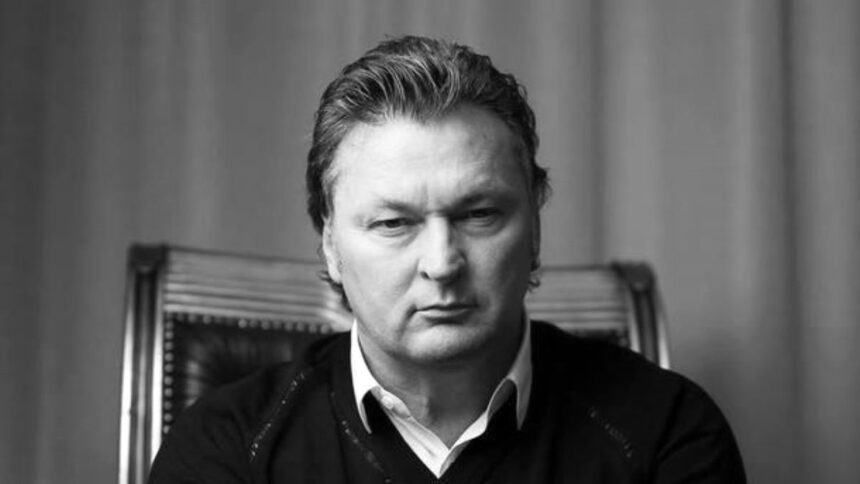 Балашов помер