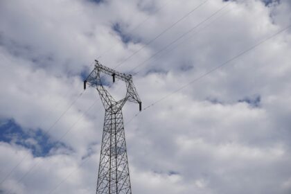 Графік відключень світла Дніпро 29 грудня 2025 ДТЕК та ЦЕК: коли та які черги будуть без електрики