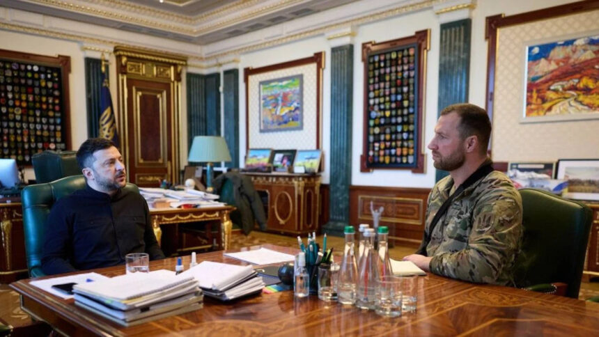 Хто такий Євген Хмара