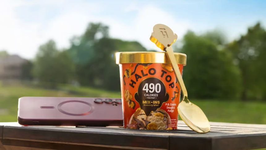 ложка для смартфонів із NFC‑технологією від Halo Top