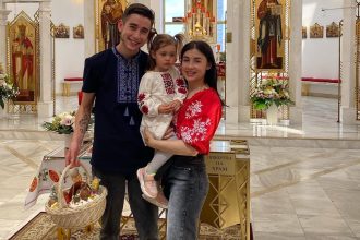 Роман Сасанчин офіційно розлучився з дружиною: що відомо про завершення шлюбу