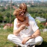 блогер, популярні блогери україни, українські блогери, Андрій Ганин, пісня Щічки, пісня для доньки
